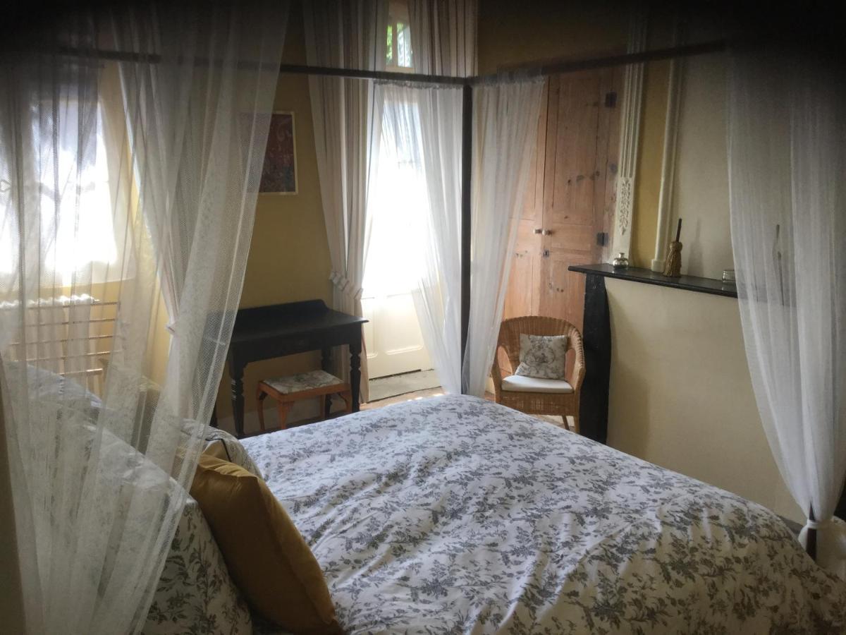 Maison Delmas Bed & Breakfast Puy-l'Eveque Exterior photo